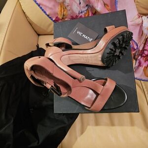Vic Matie Tan and Black Heels